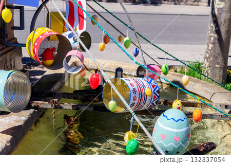 Festive decorations for Easter holiday on the fountain in Nyon, Switzerland 132837054