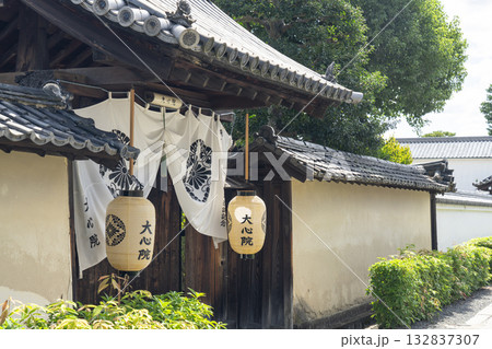 妙心寺塔頭 大心院 山門 妙心寺塔頭 大心院 山門 132837307