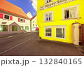 カラフルな家 132840165