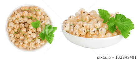 white or yellow currant in ceramic bowl isolated on white background. Top view. Flat lay 132845481