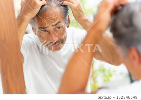 メンズビューティー　ヘアケア 132846349