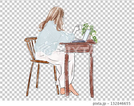 机に向かってPCで仕事する女性 机に向かってPCで仕事する女性 132846655