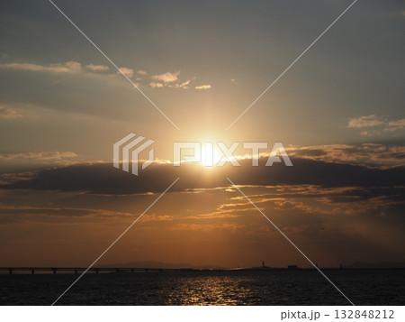 関空の夕景 132848212
