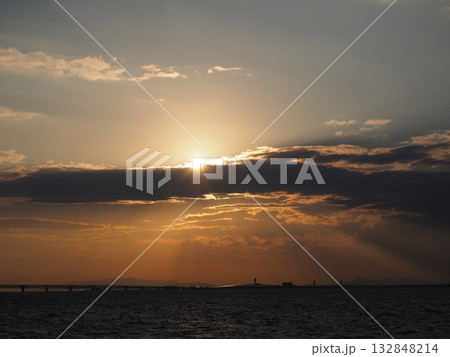 関空の夕景 132848214