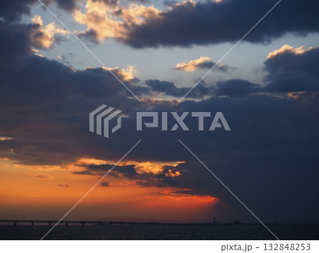 関空の夕景 132848253