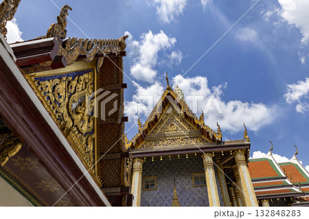 ワット・プラケオ（エメラルド寺院）の仏塔 132848283