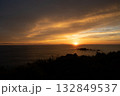 那智勝浦　日の出前朝焼け 132849537
