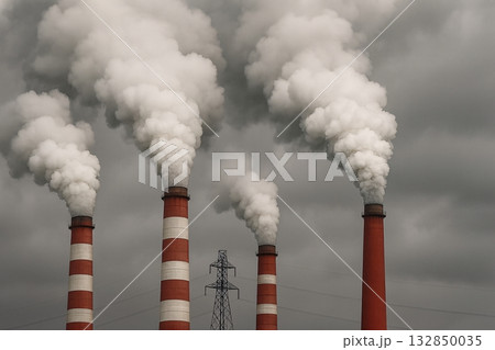 工場の煙突と排煙のイラスト_01 132850035