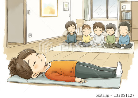 美優シリーズ：リラックスヨガ 床に座りストレッチする美優 132851127