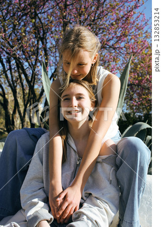 teenage girl outside in city, lifestyle people concept teenage girl outside in city, lifestyle people concept 132853214