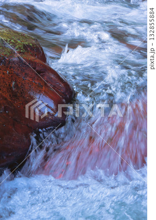 the texture of the river in the spring the texture of the river in the spring 132855884
