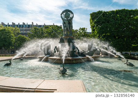 Fountain of the Observatory, fountain of the Four Parts of the World, Paris, France. Fountain of the Observatory, fountain of the Four Parts of the World, Paris, France. 132856140