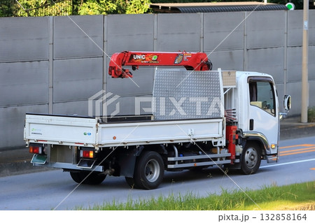 クレーン付きトラック（ユニック車）　イメージ 132858164
