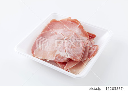 豚肩ローススライス 132858874