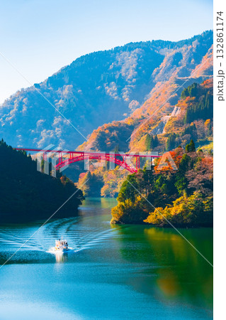 庄川峡（秋） 132861174