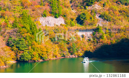 庄川峡（秋） 132861188