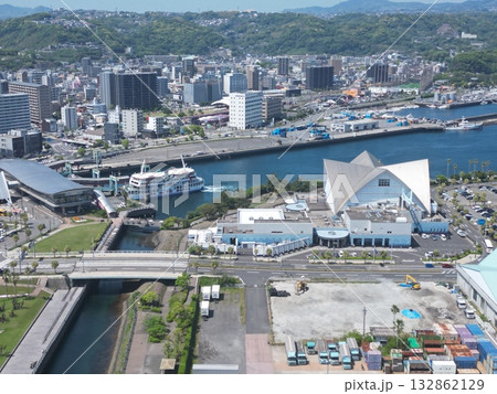 鹿児島市の桜島フェリーターミナル付近の空撮 鹿児島市の桜島フェリーターミナル付近の空撮 132862129