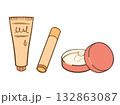 ハンドクリーム、リップクリーム、缶入りのボディクリーム 132863087