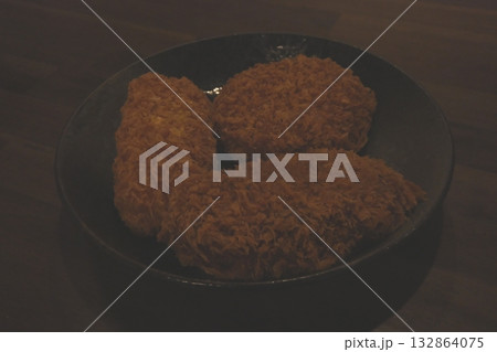 サクサクのコロッケの美味しい一皿 サクサクのコロッケの美味しい一皿 132864075