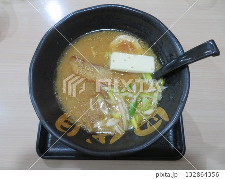 ラーメン ラーメン 132864356