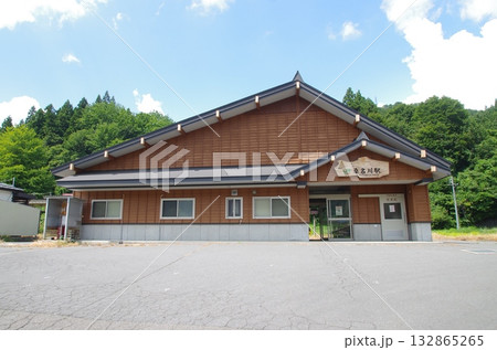 飯山線　桑名川駅 132865265