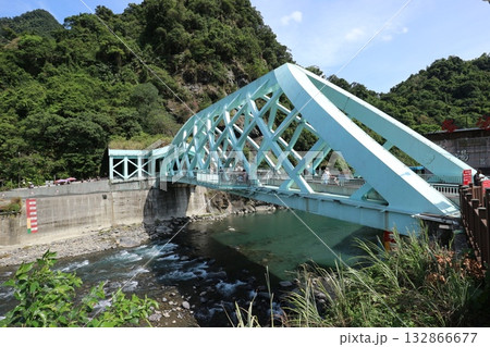 烏來の川と橋 132866677