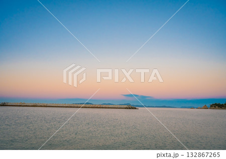 四国　愛媛　瀬戸内海の風景 132867265