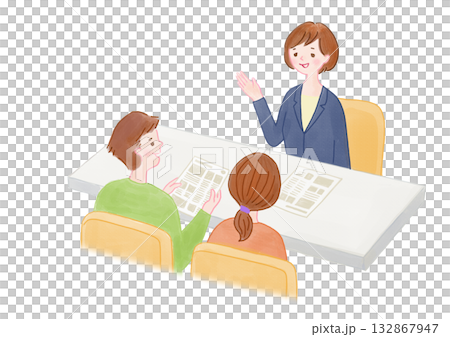 女性の営業マンから説明を受ける若い夫婦 132867947