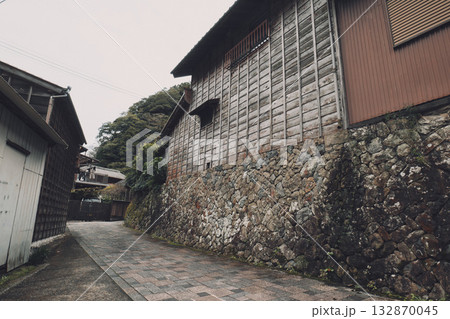 静岡県静岡市にある江戸時代の旧東海道の街並みが残る宇津ノ谷の集落, 132870045