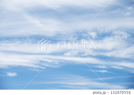秋の空 青空 晴れ 秋 空 10月 イメージ 秋の空 青空 晴れ 秋 空 10月 イメージ 132870558