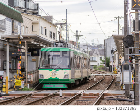 【東急世田谷線】若林駅に停車する列車 132871865