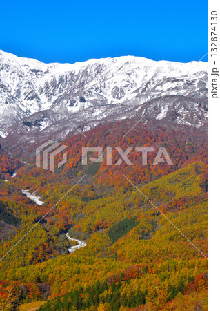 5色の絶景 青雪赤黄緑 秋 白馬連峰 5色の絶景 青雪赤黄緑 秋 白馬連峰 132874130