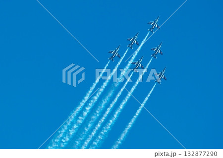 2025入間航空祭 ブルーインパルス 飛行展示 2025入間航空祭 ブルーインパルス 飛行展示 132877290