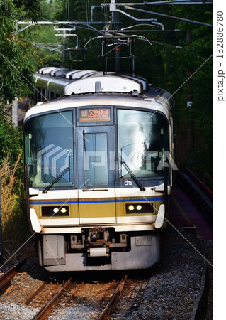 鉄道　列車　JR 　奈良線　都　みやこ　快速　棚倉　221系　 132886780