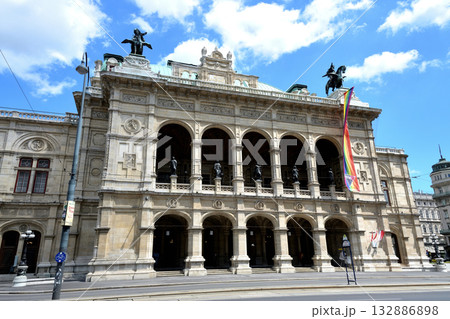 ウイーン オペラ座 ウイーン オペラ座 132886898