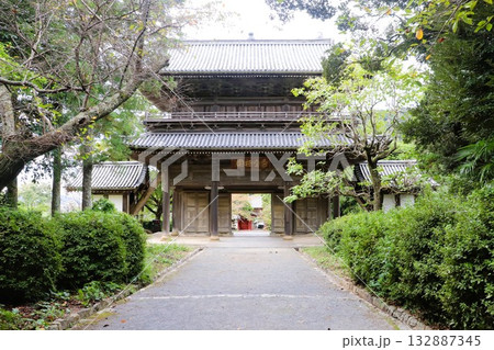 東光寺 三門 萩城下町 世界遺産 山口県 萩市 東光寺 三門 萩城下町 世界遺産 山口県 萩市 132887345