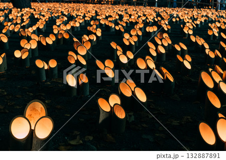幻想的な竹あかり 132887891