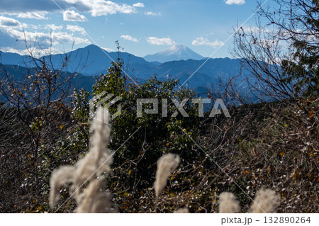 高尾エリア縦走登山、東京 132890264
