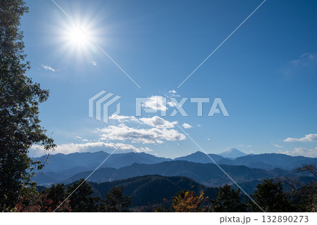 高尾エリア縦走登山、東京 132890273