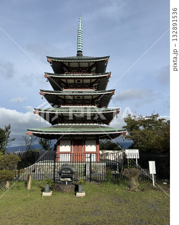 寺院と空 寺院と空 132891536