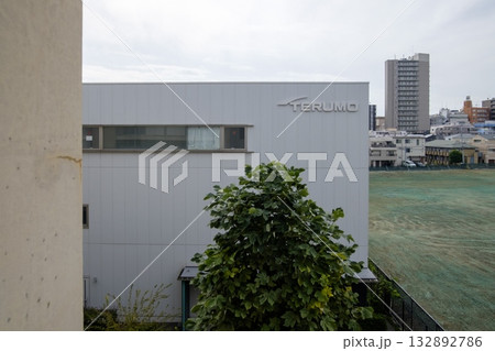 テルモ株式会社 登記上の本社【幡ヶ谷本社オフィス】 (東京都渋谷区幡ヶ谷) テルモ株式会社 登記上の本社【幡ヶ谷本社オフィス】 (東京都渋谷区幡ヶ谷) 132892786
