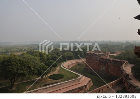 【インド】アーグラ城塞からの風景 【インド】アーグラ城塞からの風景 132893608