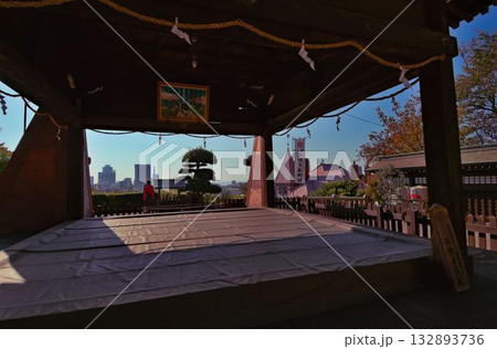 神戸北野天満神社と青空 神戸北野天満神社と青空 132893736
