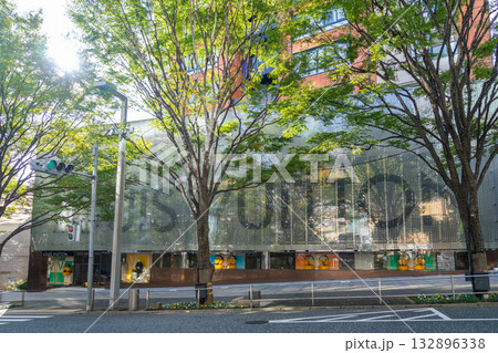 ルイ・ヴィトン 六本木ヒルズ店 132896338