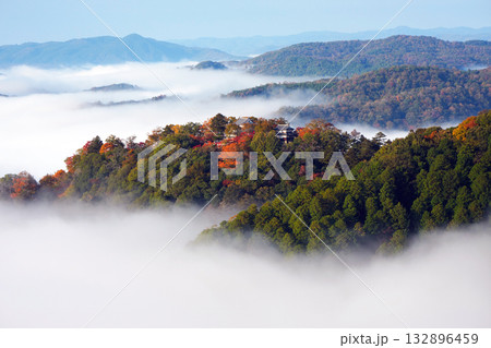 紅葉の天空の山城2589 132896459