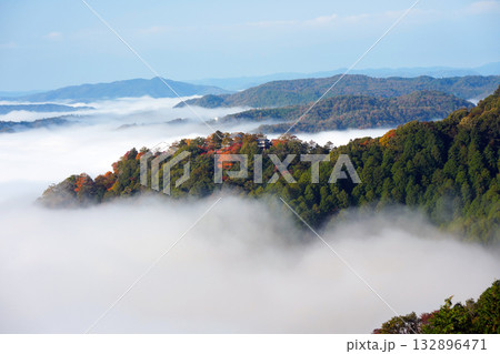 紅葉の天空の山城2646 紅葉の天空の山城2646 132896471