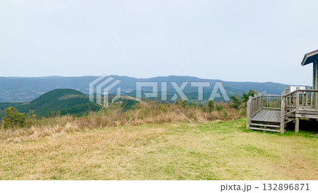 長崎県佐世保市の烏帽子岳 長崎県佐世保市の烏帽子岳 132896871