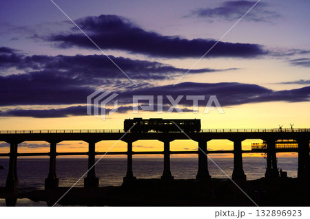 惣郷川架橋　電車　列車617++ 132896923