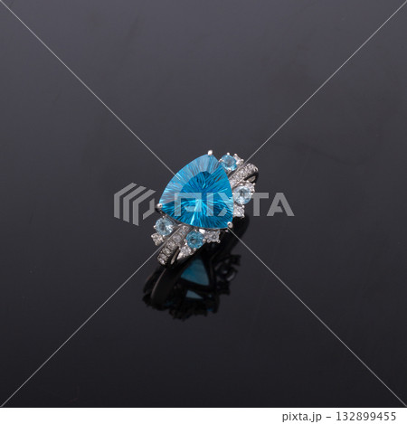 ブルートパーズのリング ブルートパーズのリング 132899455