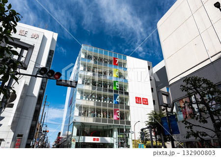 ユニクロ 吉祥寺店でお買物 東京都武蔵野市吉祥寺本町 ユニクロ 吉祥寺店でお買物 東京都武蔵野市吉祥寺本町 132900803